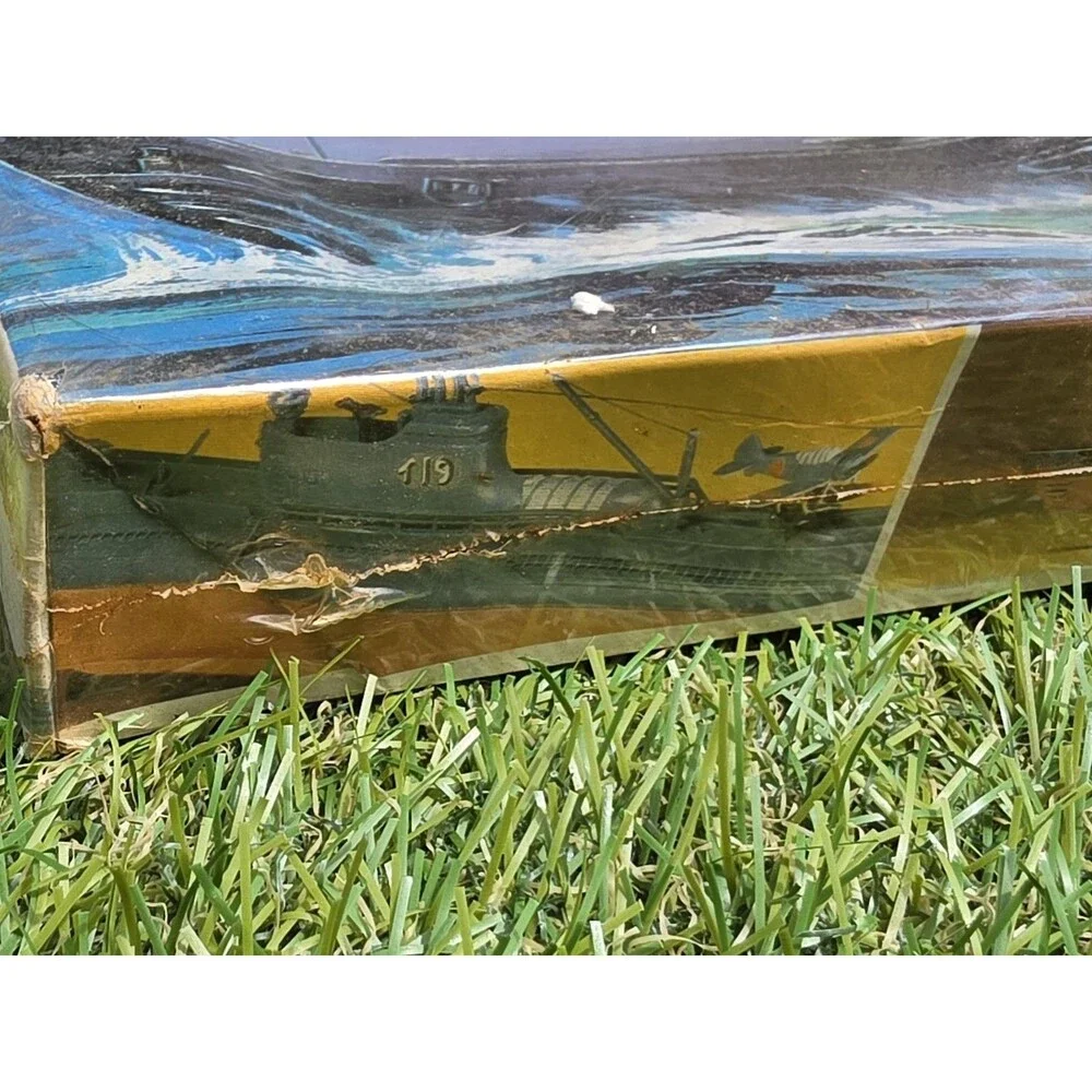 Vintage Monogram Japanese Submarine I-19 Model Kit #3103 New Sealed  15.5
